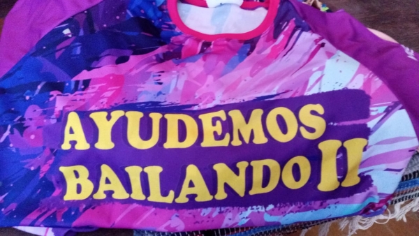 Master class de zumba solidaria en La Falda