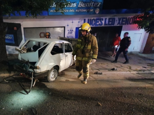 La Falda: iba alcoholizado por la ruta 38 y choc&oacute; a un auto estacionado