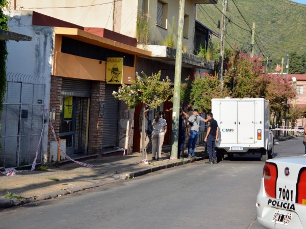 Detuvieron a un vecino de la mujer asesinada en La Cumbre
