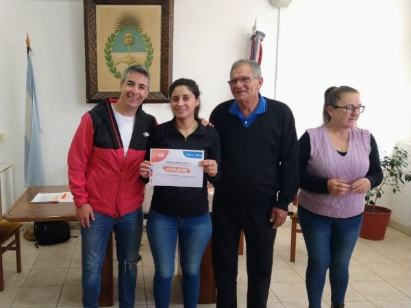 M&aacute;s Vida Digna y Banco de la Gente: se entregaron m&aacute;s de 70 planes en Huerta Grande