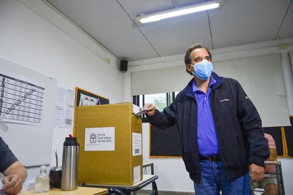 Elecciones en pandemia: Juan Manuel Llamosas reelecto en R&iacute;o Cuarto