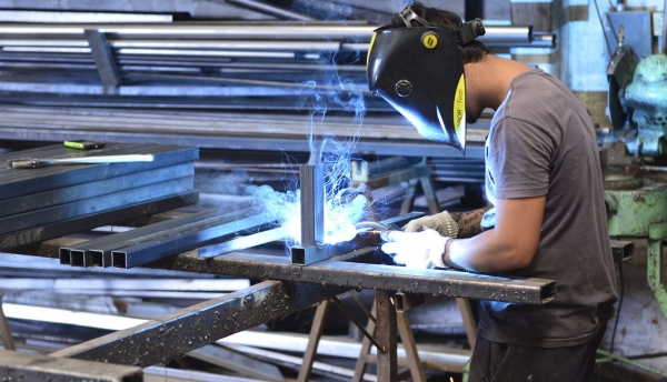 Pandemia: extienden hasta el 31 de mayo la prohibici&oacute;n de despidos y suspensiones