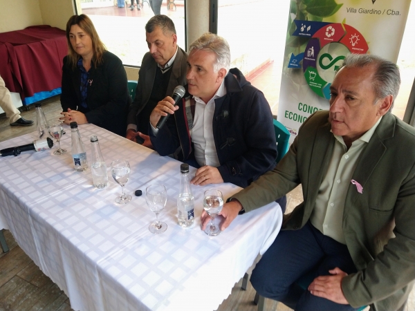 Llaryora en Villa Giardino: "Para m&iacute; ser&iacute;a un gran honor ser el pr&oacute;ximo gobernador de todos los cordobeses"
