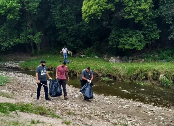 Convocan a una nueva jornada de limpieza del r&iacute;o en Valle Hermoso