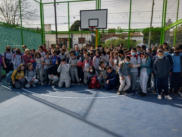 Inauguraron la cancha de b&aacute;squet y juegos en la Plaza de la Democracia de Valle Hermoso