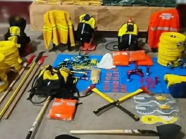 Entregaron equipos y otros elementos fundamentales a Bomberos de Villa Giardino