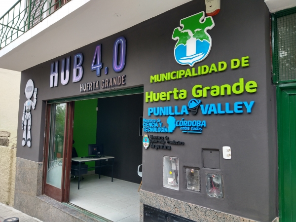 Qued&oacute; inaugurado el flamante centro tecnol&oacute;gico de Huerta Grande