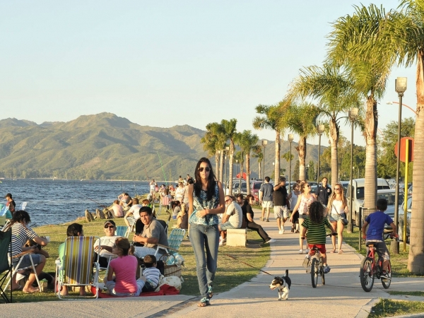 Con muy buen nivel de reservas, C&oacute;rdoba espera el finde largo