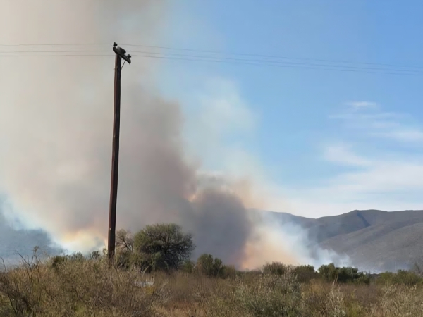 Bomberos combaten incendios en Capilla del Monte y La Cumbre: corte total de la Ruta 38