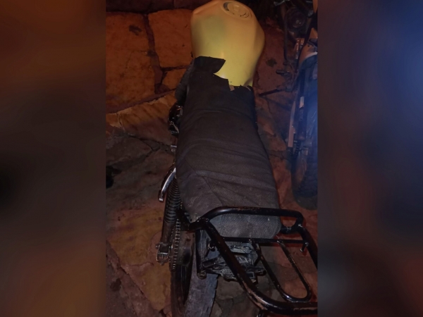 La Falda: lo detuvieron por huir de un control en la zona del dique y chocar al m&oacute;vil de Inspecci&oacute;n Municipal