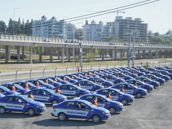 La Polic&iacute;a de C&oacute;rdoba incorpor&oacute; 50 patrulleros cero kil&oacute;metros