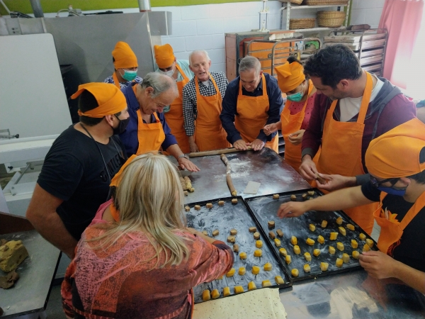 Se retom&oacute; la actividad en la panader&iacute;a de la Fundaci&oacute;n Montessori