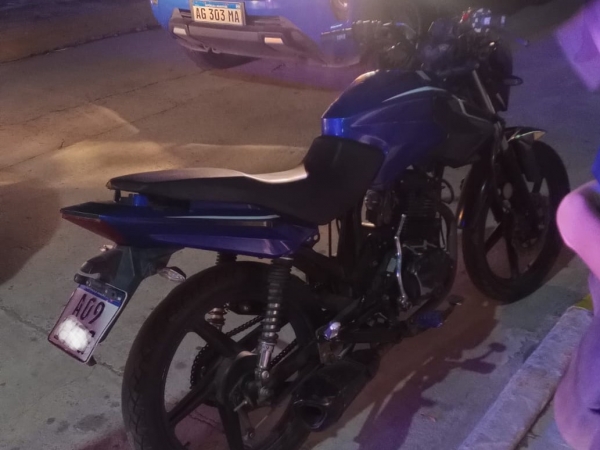 Recuperan moto robada en proximidades de un boliche de La Falda