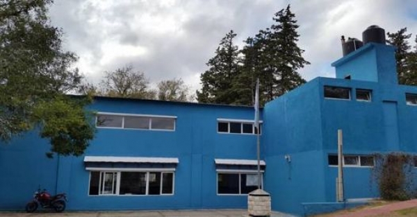 La Cumbre: hicieron un boquete y se llevaron 24 notebooks de una escuela