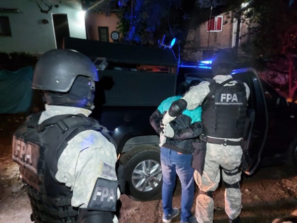 Cosqu&iacute;n: una pareja detenida por venta de drogas en la zona del balneario La Toma