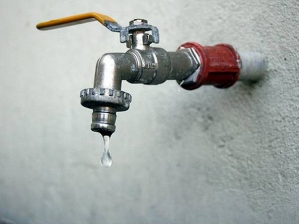 Huerta Grande: anticipan cortes programados en el suministro de agua