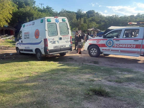Un hombre muri&oacute; en el Lago San Roque tras el vuelco de una lancha