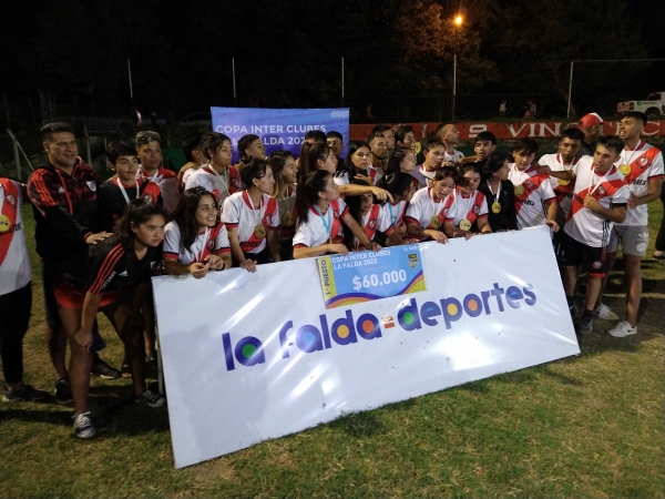 Por los triunfos del femenino, River se quedó con la Copa La Falda