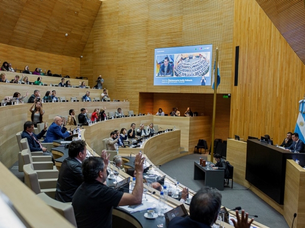 Aprobaron la nueva ley de los equipos de salud