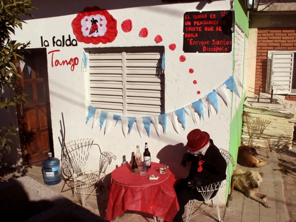 Concurso de Vidrieras y Fachadas de Tango en La Falda