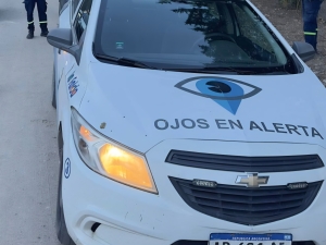 Riesgo de incendios: advirtieron a un vecino de La Falda por estar quemando hojas