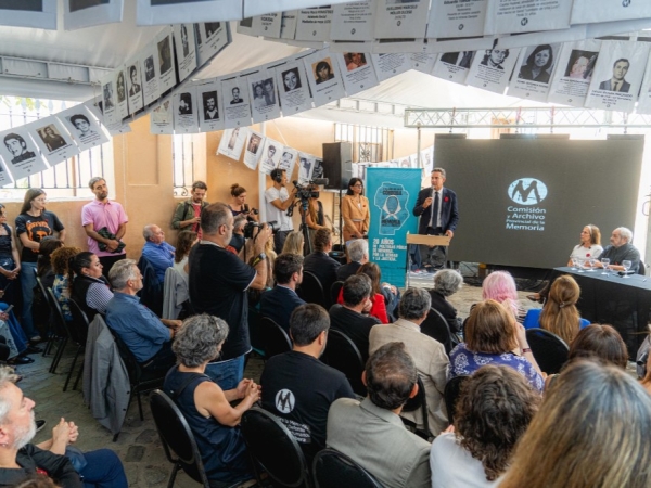 C&oacute;rdoba firm&oacute; un convenio para modernizar el Archivo Provincial de la Memoria