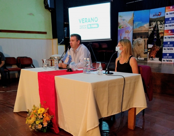 Presentaron la Temporada Verano 2022 en La Falda