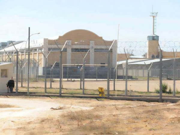 Dos internos de la Cárcel de Cruz del Eje imputados en una causa por fraudes telefónicos