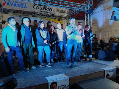 Cierre de campaña: Caserio pidió acompañamiento en las urnas para seguir avanzando en Valle Hermoso
