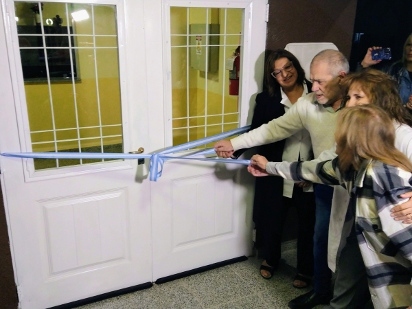 Hist&oacute;rico: Valle Hermoso inaugur&oacute; su Hospital Municipal "Ren&eacute; Favaloro"