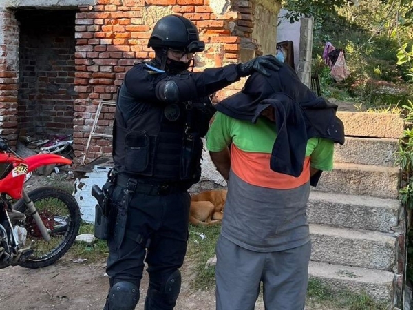 Valle Hermoso: FPA detuvo al socio de una banda familiar que vend&iacute;a estupefacientes en Huerta Grande