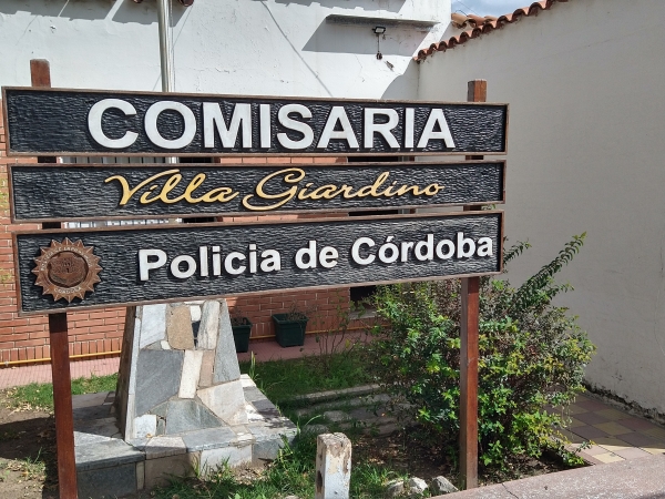 Villa Giardino: atrap&oacute; al ladr&oacute;n en el patio de su casa