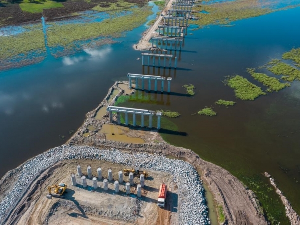 Avanza la construcci&oacute;n del nuevo puente sobre el lago San Roque que formar&aacute; parte de la Autov&iacute;a 38