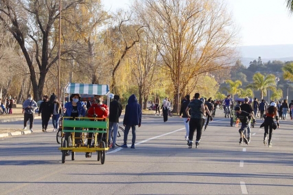 Fin de semana largo: se movilizaron m&aacute;s de 2 millones de personas por Argentina