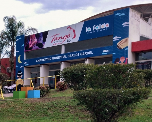 Censo 2022: La Falda dispuso relevar a los vecinos no censados en el anfiteatro municipal