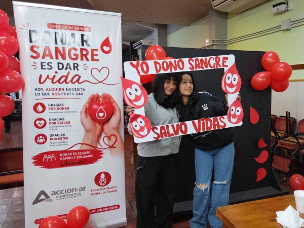 Exitosa campa&ntilde;a de donaci&oacute;n de sangre en La Falda