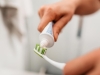 ANMAT prohibió la venta de una crema dental de reconocida marca