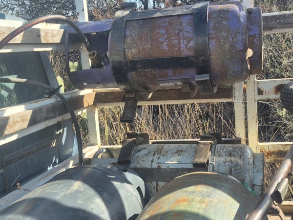 Capilla del Monte: joven detenido por usar garrafas de gas como combustible para su camioneta