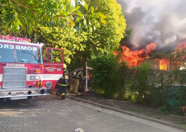 Una casa se quem&oacute; por completo en Cosqu&iacute;n