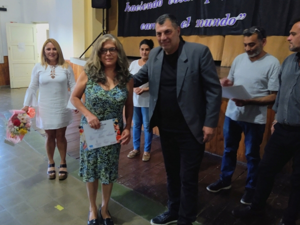 Villa Giardino: cierre de a&ntilde;o y entrega de certificados del plan C&oacute;rdoba Mayor