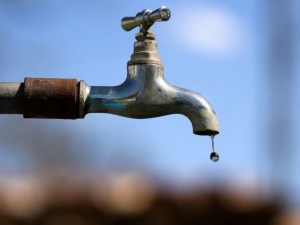 Huerta Grande y un sector de La Falda con servicio de agua resentido por limpieza de un tanque