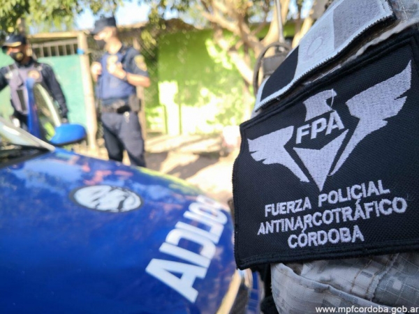 Un detenido por venta de marihuana y LSD en La Falda