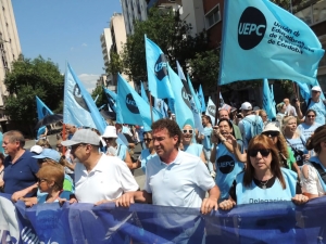 UEPC rechazó la oferta del Gobierno y convoca a un paro docente para este jueves