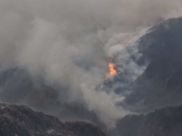 Capilla del Monte: lograron contener 80% del incendio en el cerro Uritorco