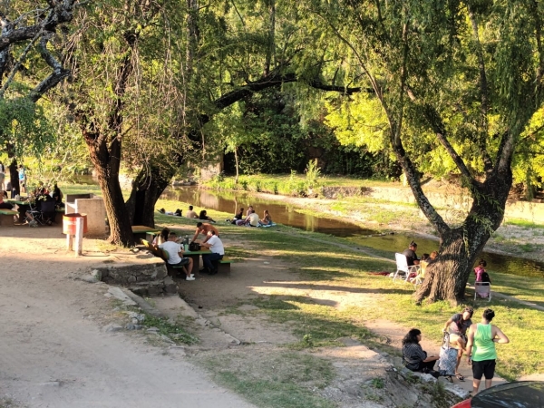 El Balneario Dique La Isla de Valle Hermoso, abierto los fines de semana hasta Semana Santa