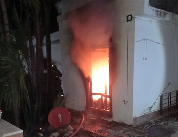 Una estufa provoc&oacute; un incendio domiciliario en Cosqu&iacute;n