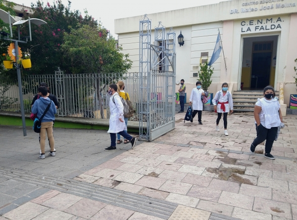 Vuelta a clases en Punilla: quedan 3 escuelas por abrir en la zona