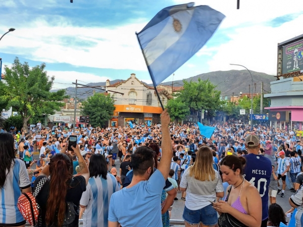 La Falda festejó a lo grande el pase de Argentina a la semifinal del mundial (videos)