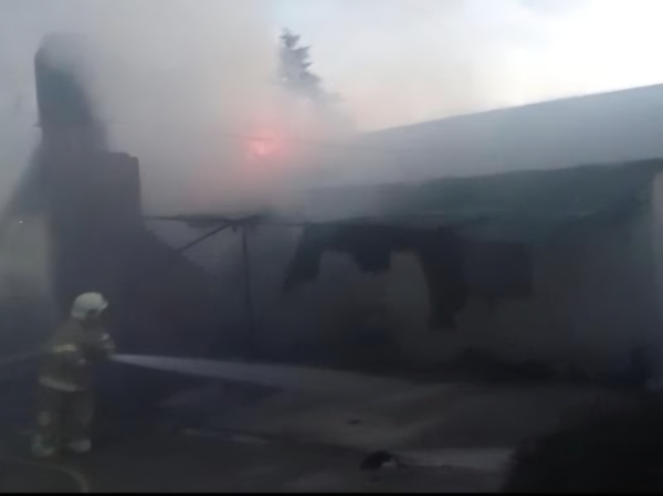 Da&ntilde;os materiales en el incendio de una vivienda en Villa Giardino
